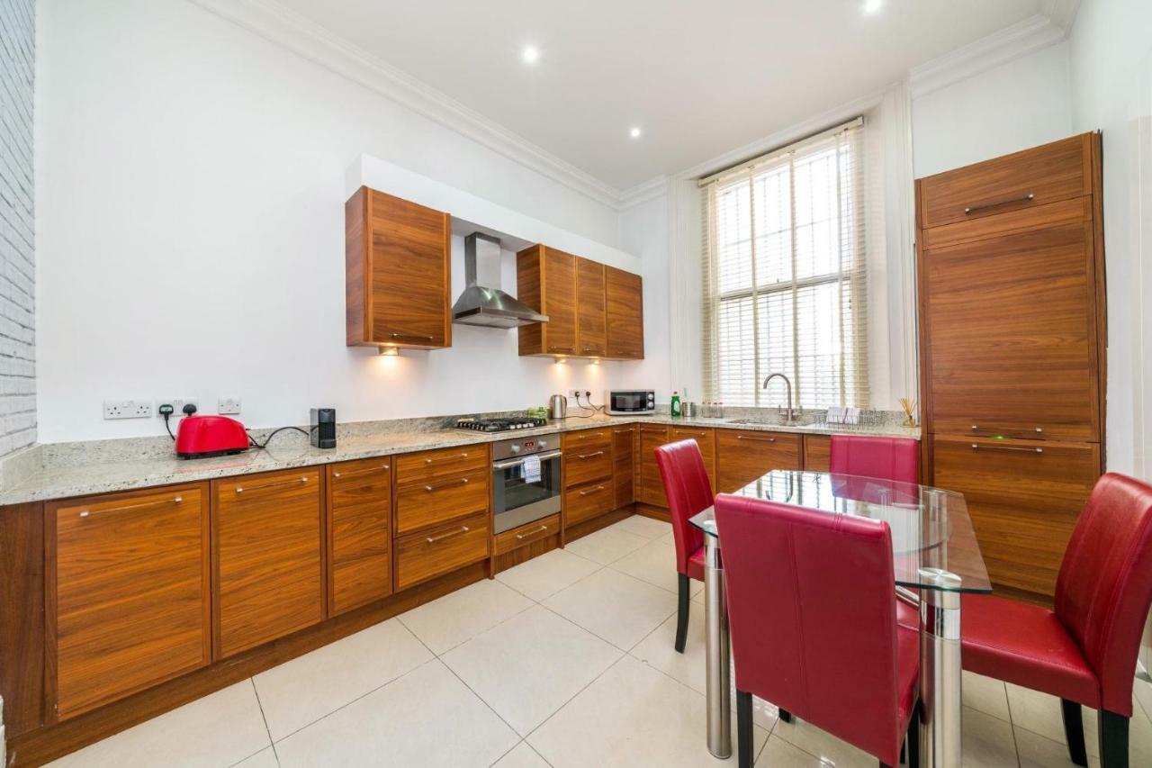 New 1 Bedroom Earls Court Flat Centre Of Лондон Екстер'єр фото